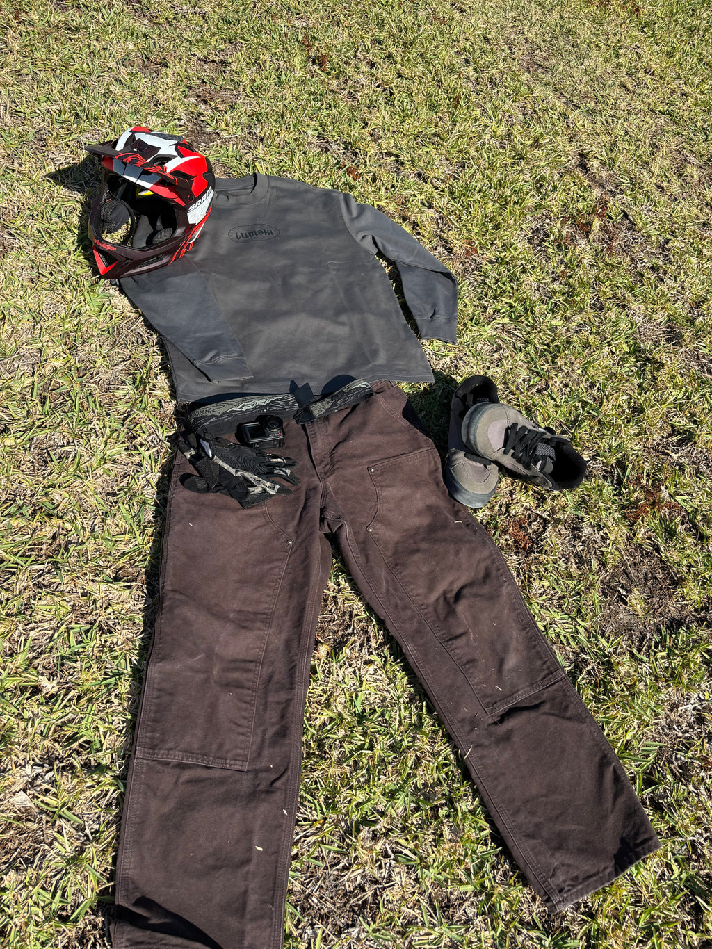 EVOLE OR DIE Lumaki Crewneck Long-Sleeve T-Shirt